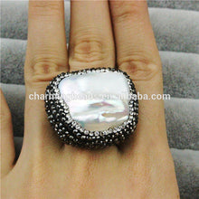 Ch-mar0090 Fashion Natural Big Freshwater Pearl Jewelry Ring,Rhinestone Pearl Adjustable Rings,Pave Crystal Pearl Ring Wholesale - Buy Freshwater Pearl Rings,Big Pearl Rings,Pave Crystal Rings Product on Alibaba.com